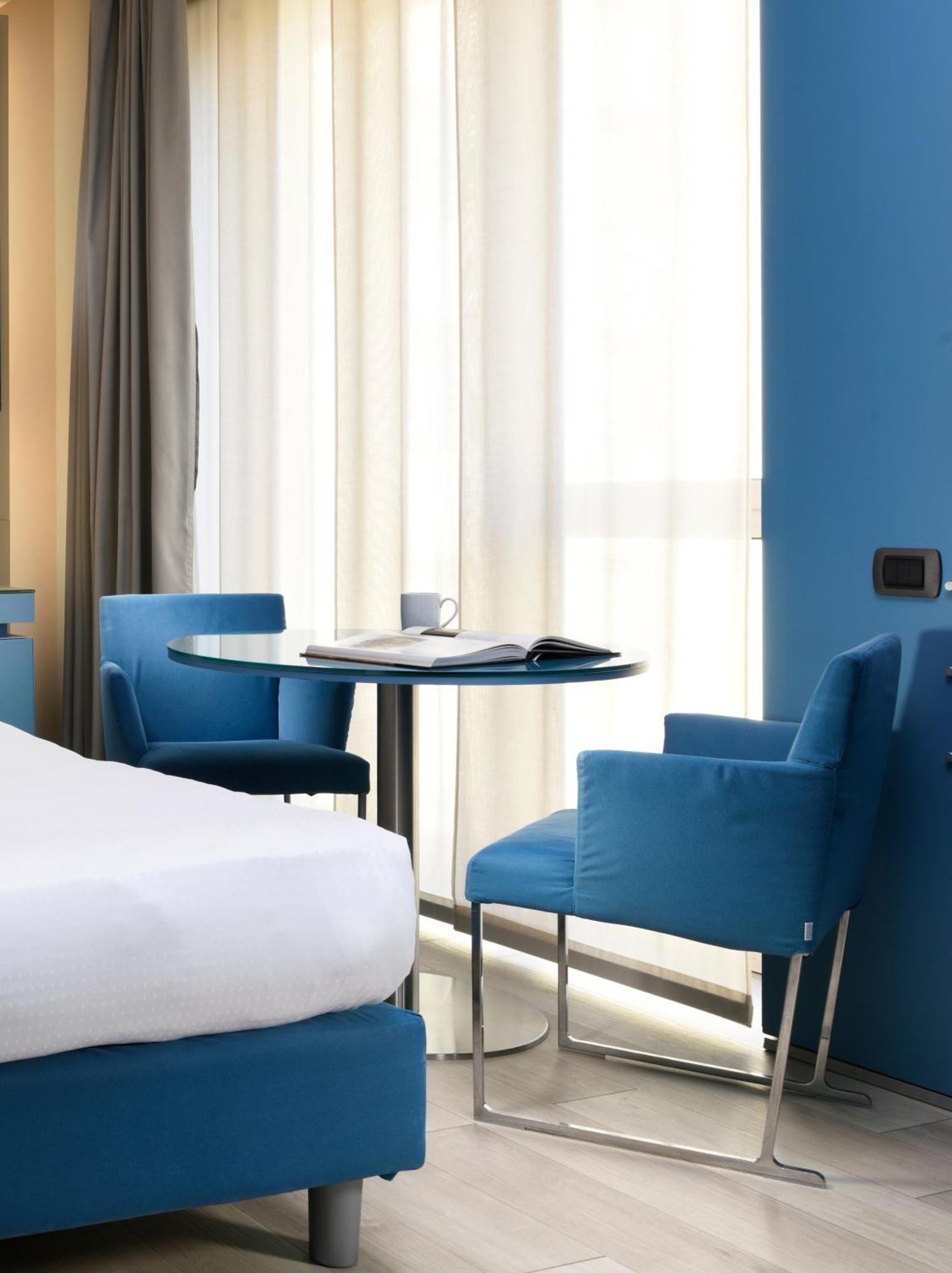 Una Hotels Bologna Centro Ngoại thất bức ảnh